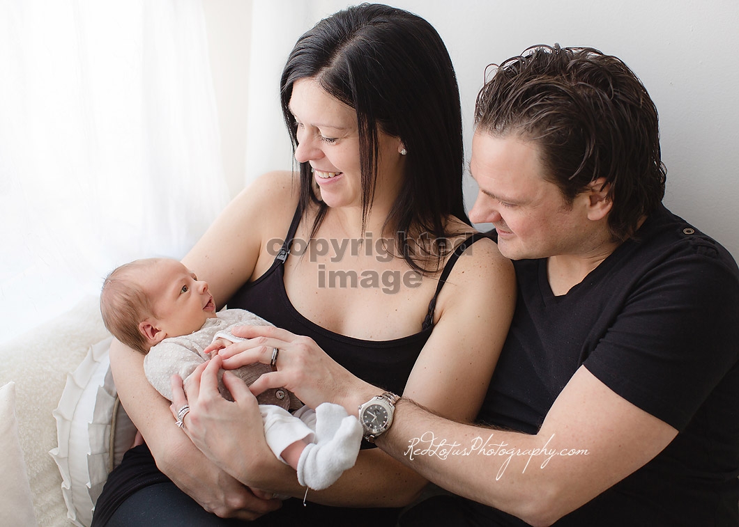 Pittsburgh-newborn-photographer-04